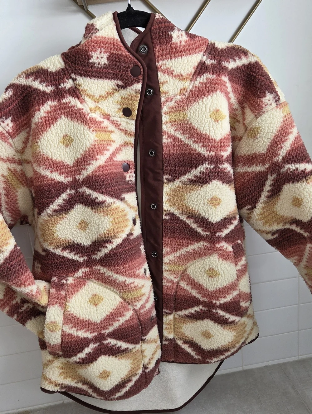 Wind River Aztec Fleece - Picture 1 of 5